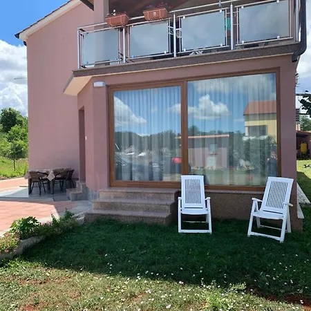 Anida Porec